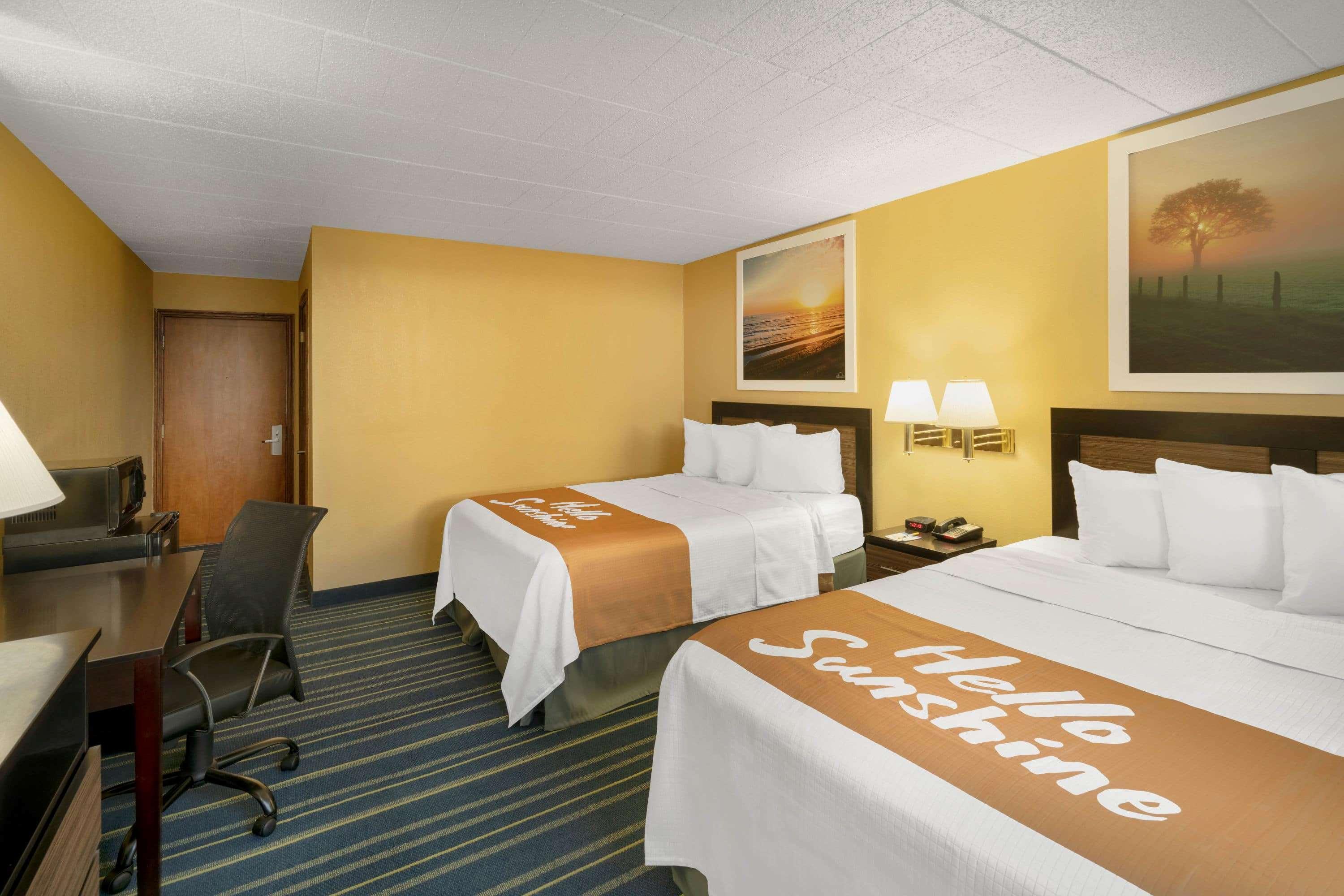 Days Inn By Wyndham Scranton Pa Dickson City Exterior foto